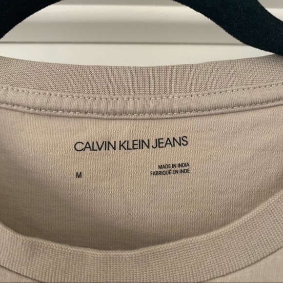 Men’s Calvin Klein T-Shirt - Picture 4 of 4
